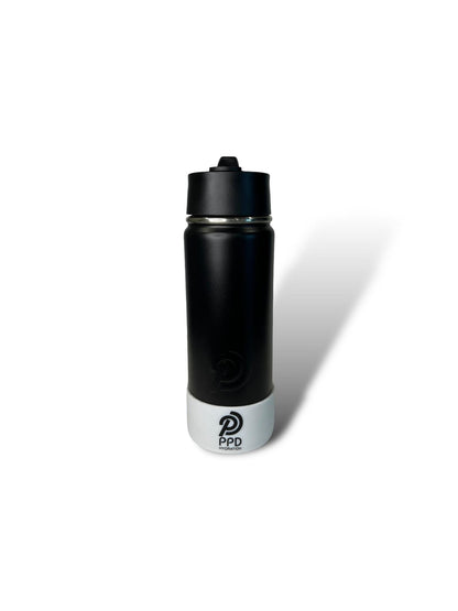 black 750ml 25oz stainless steel double insulated water bottle with white bumper and sports lid with long straw engravable