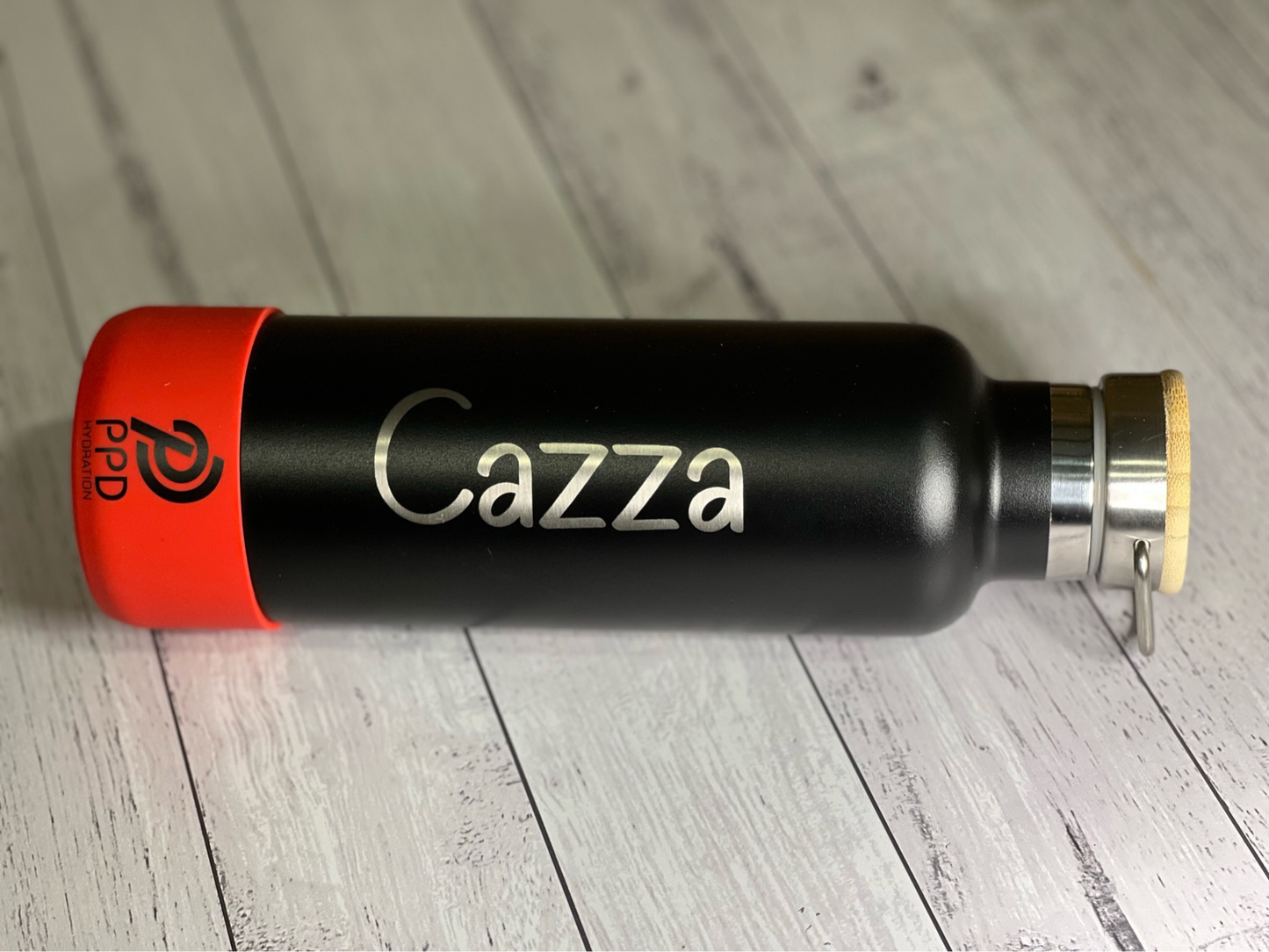 Black 750ml Insulated Water Bottle – Power Drink Hydration